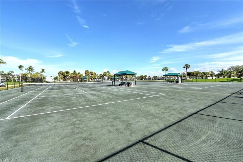 200 Palm Dr , Unit 4, Naples, FL 34112 Photo