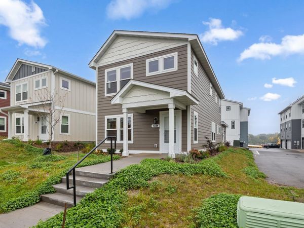 1334 Winthrop Street N, Saint Paul, MN 55119