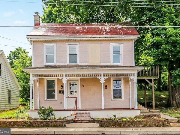 227 GETTYSBURG STREET, DILLSBURG, PA 17019