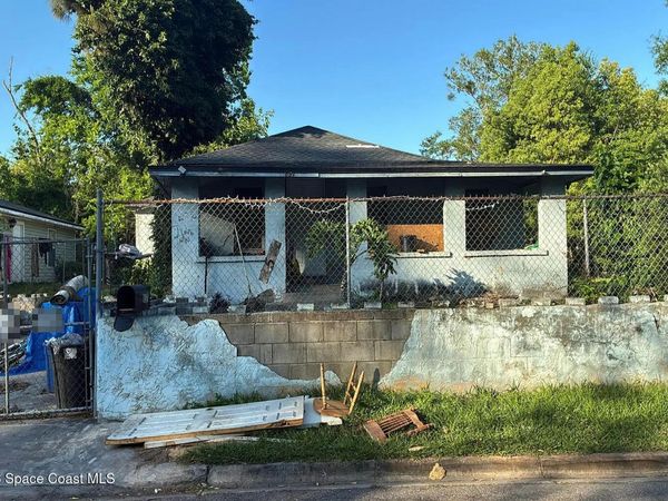 857 Benbow Street , Jacksonville, FL 32208