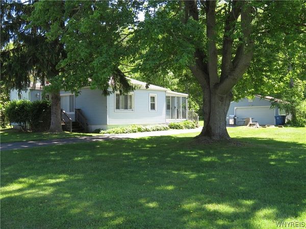 571 Tuscarora Road, Angola, NY 14006