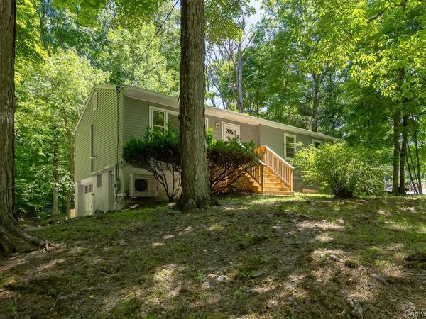 662 Willow Brook Road , Clinton Corners, NY 12514