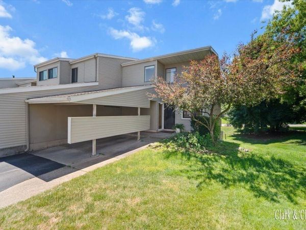 3014 Chapshire Drive SE, Grand Rapids, MI 49546