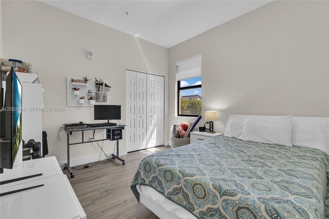 7925 NW 104th Ave, Unit 28, Doral, FL 33178 Photo