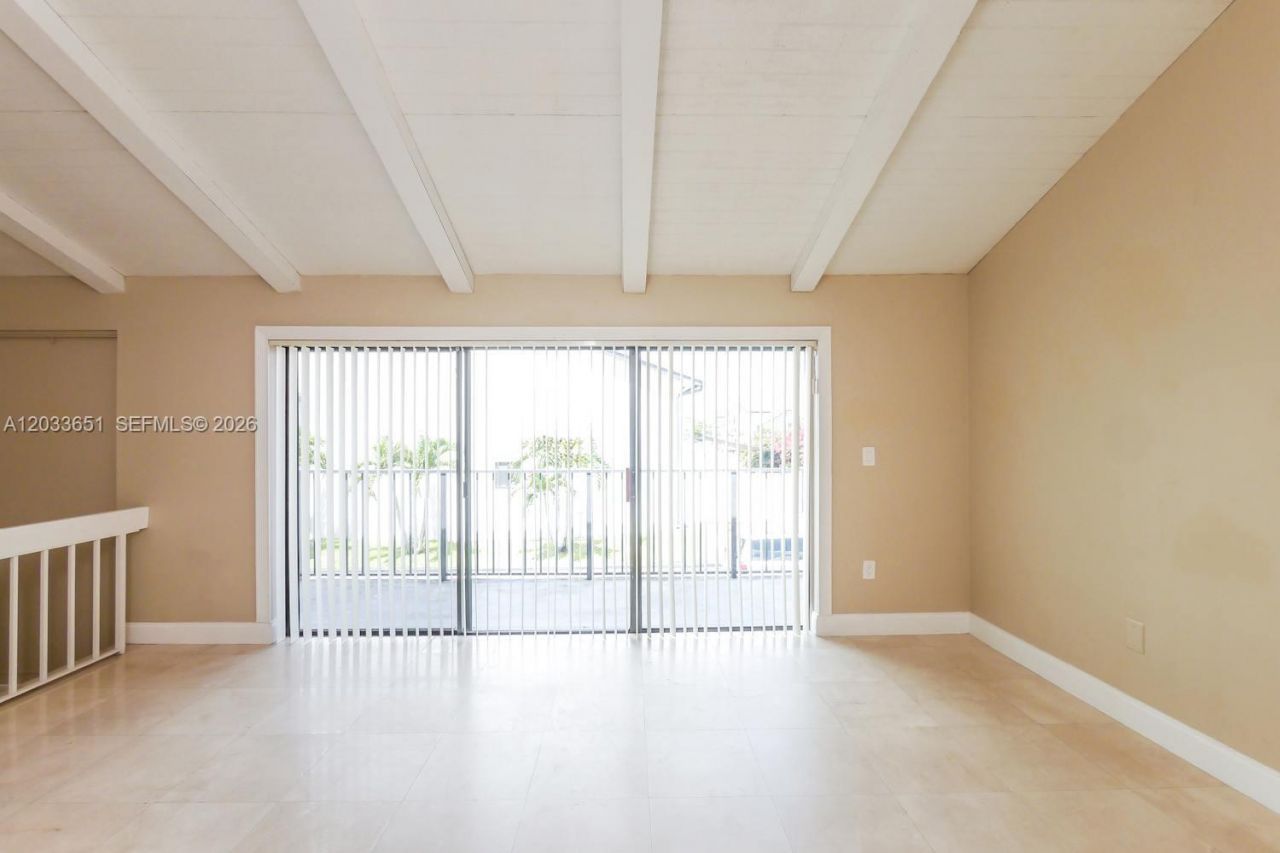 Please Call For Address, Unit 1A, Miami, FL 33193 Photo