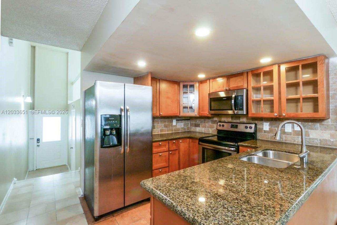Please Call For Address, Unit 1A, Miami, FL 33193 Photo