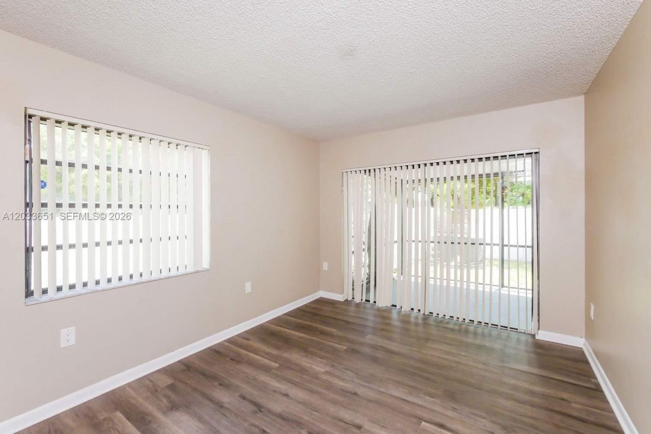 Please Call For Address, Unit 1A, Miami, FL 33193 Photo