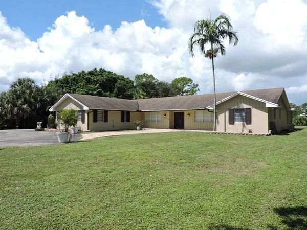 4529 Square Lake Drive , Palm Beach Gardens, FL 33418