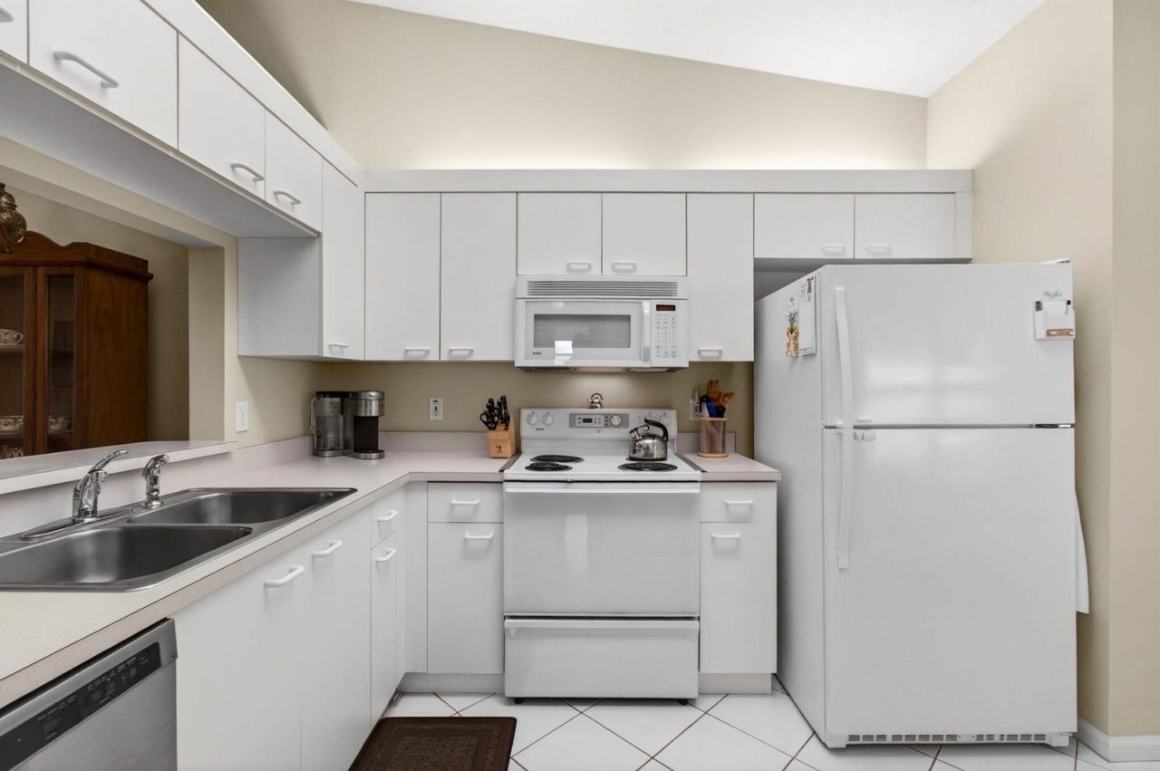 26 Sausalito Drive , Boynton Beach, FL 33436 Photo
