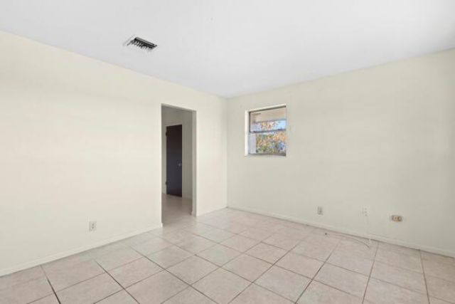 110 SW 12th Avenue , South Bay, FL 33493 Photo
