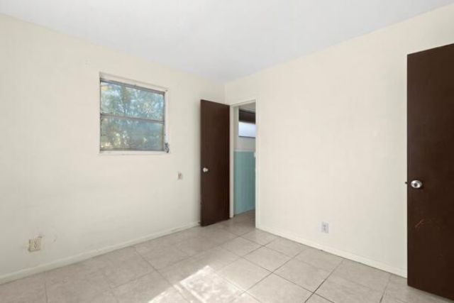 110 SW 12th Avenue , South Bay, FL 33493 Photo