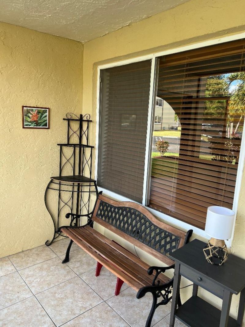 342 Pine Ridge Circle , Unit D-1, Lake Worth, FL 33463 Photo