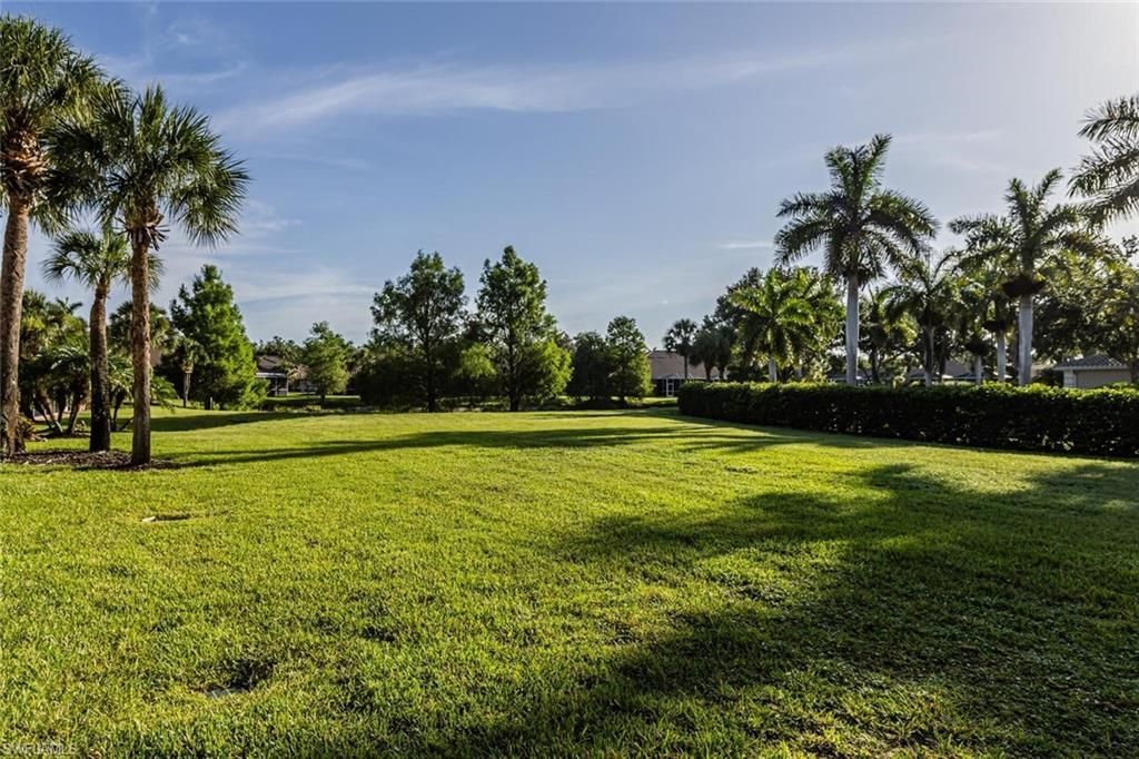 14165 Winchester Ct , Unit 204, Naples, FL 34114 Photo