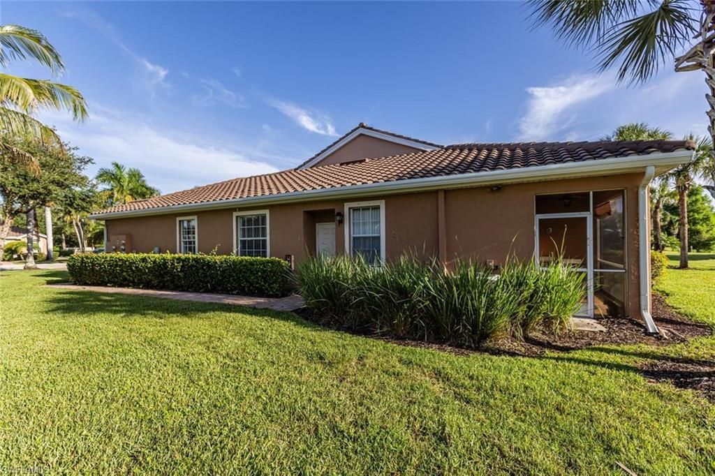 14165 Winchester Ct , Unit 204, Naples, FL 34114 Photo