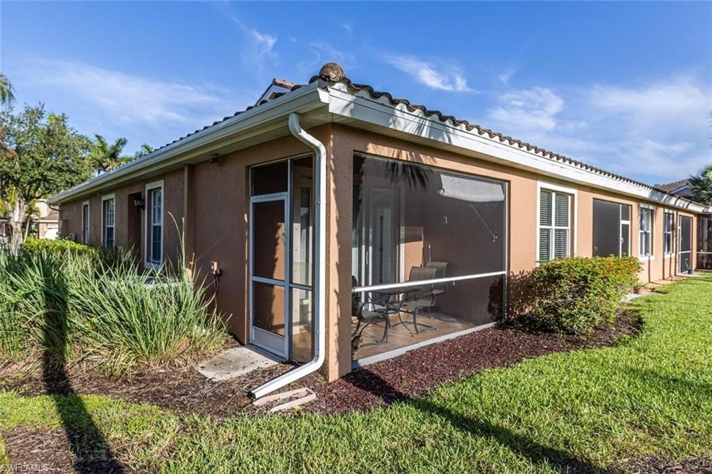 14165 Winchester Ct , Unit 204, Naples, FL 34114 Photo