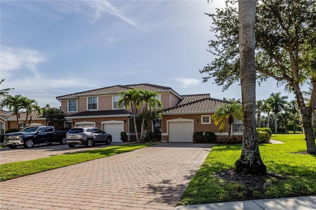 14165 Winchester Ct , Unit 204, Naples, FL 34114 Photo