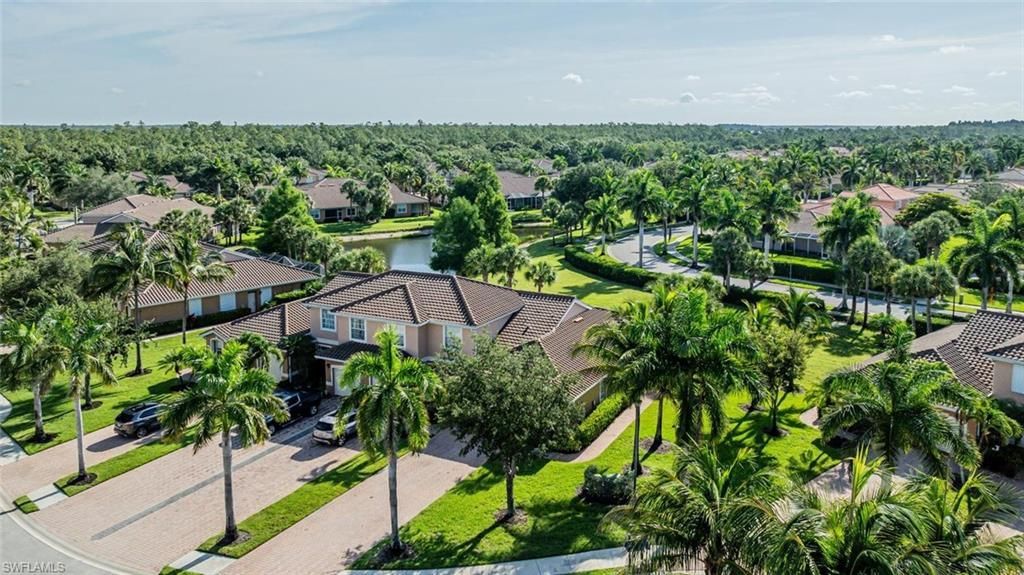 14165 Winchester Ct , Unit 204, Naples, FL 34114 Photo