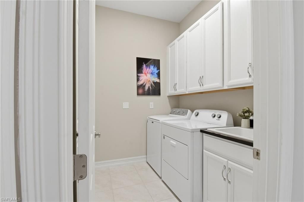 3653 Avenida Del Vera, North Fort Myers, FL 33917 Photo