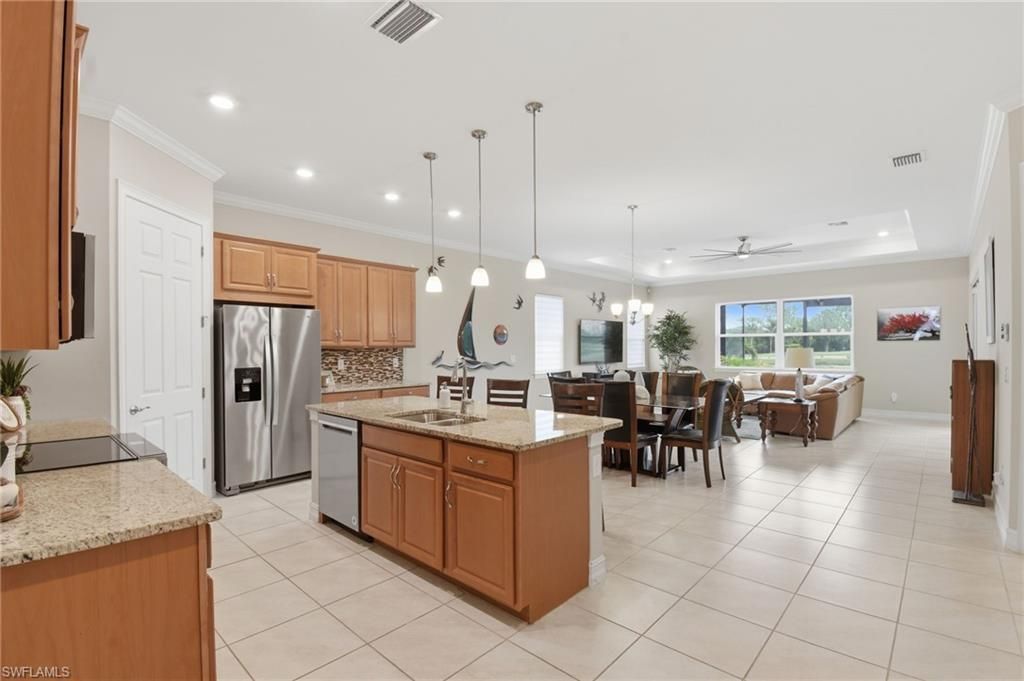 3653 Avenida Del Vera, North Fort Myers, FL 33917 Photo