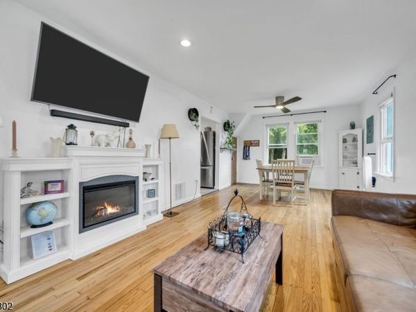 182 Baltimore Ave, Cranford, NJ 07016