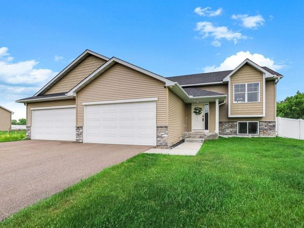 18532 Salem Street NW, Elk River, MN 55330