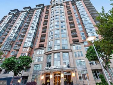 8220 CRESTWOOD HEIGHTS DRIVE, Unit 1410, MCLEAN, VA 22102