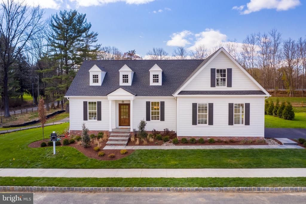 4630 Old Saucon Road, Bethlehem, PA 18015 Main Photo