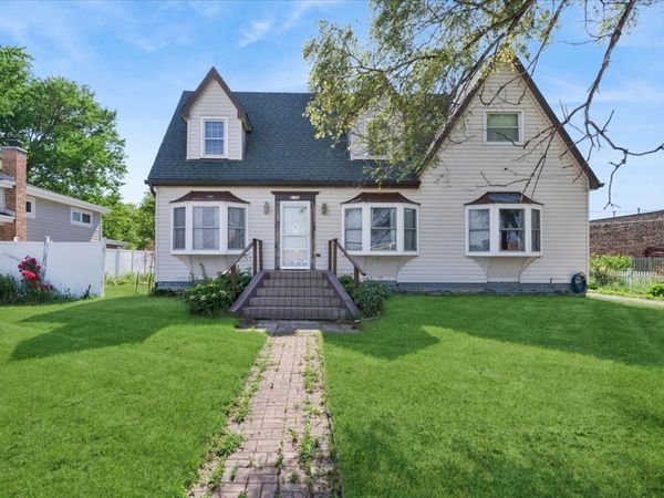 8233 Austin Avenue, Morton Grove, IL 60053