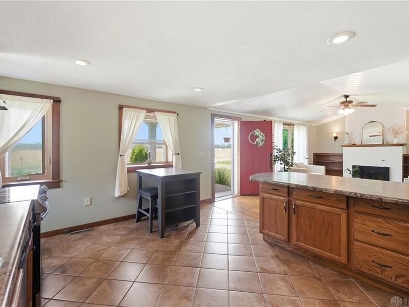 2164 E 4th Street, Lima, OH 45804 Photo 9