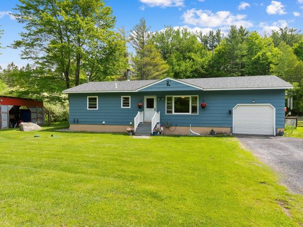 1819 Huntington Road, Richmond, VT 05477