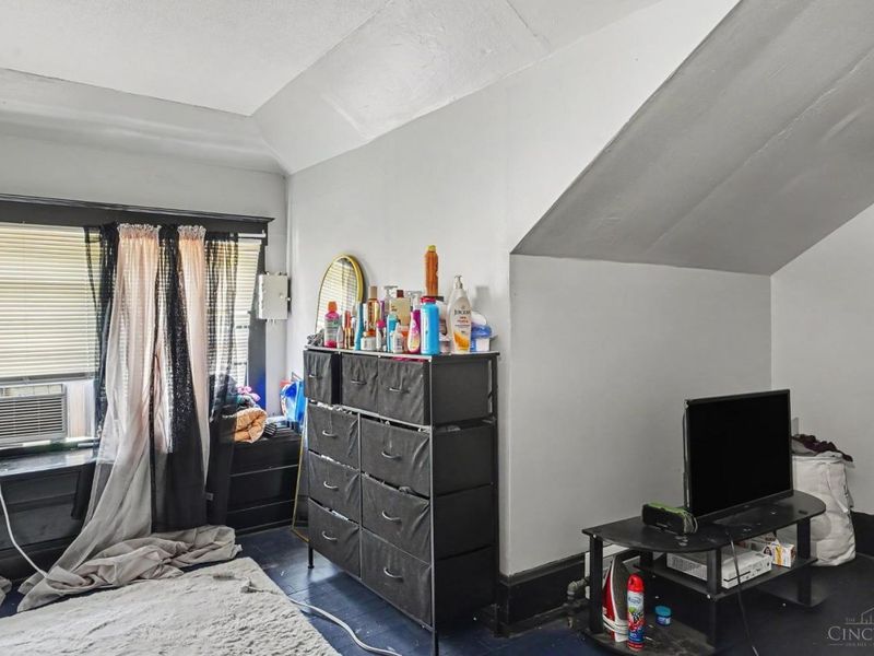 6129 cary Avenue, Cincinnati, OH 45224 Photo 7