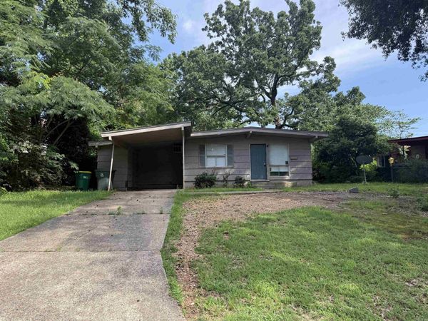 34 Meadowcliff Drive , Little Rock, AR 72209