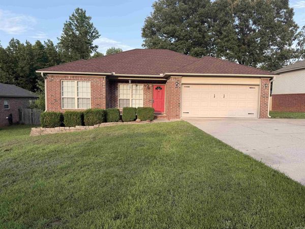 131 Weathering Drive, Austin, AR 72007
