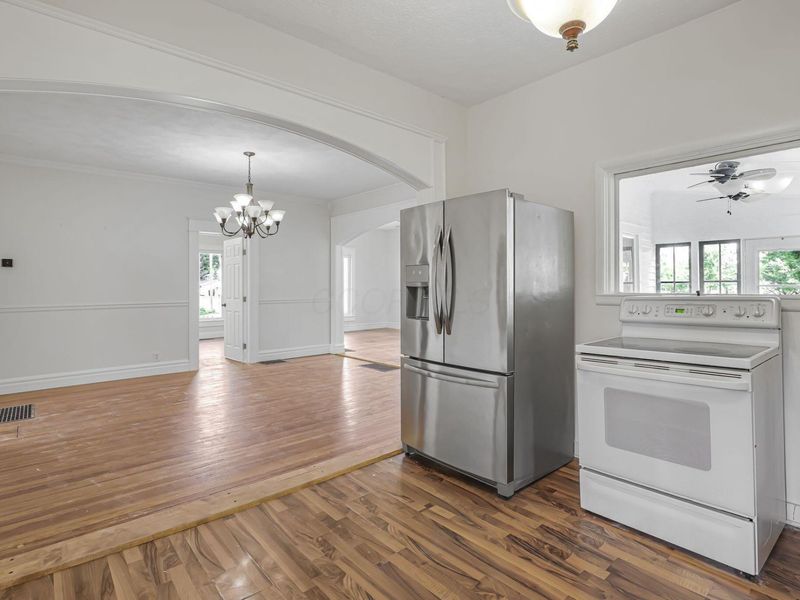 351 N Clayton Street , Centerburg, OH 43011 Photo 10
