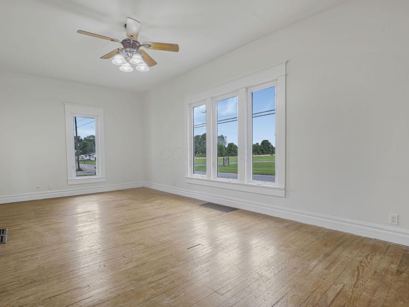 351 N Clayton Street , Centerburg, OH 43011 Photo 16