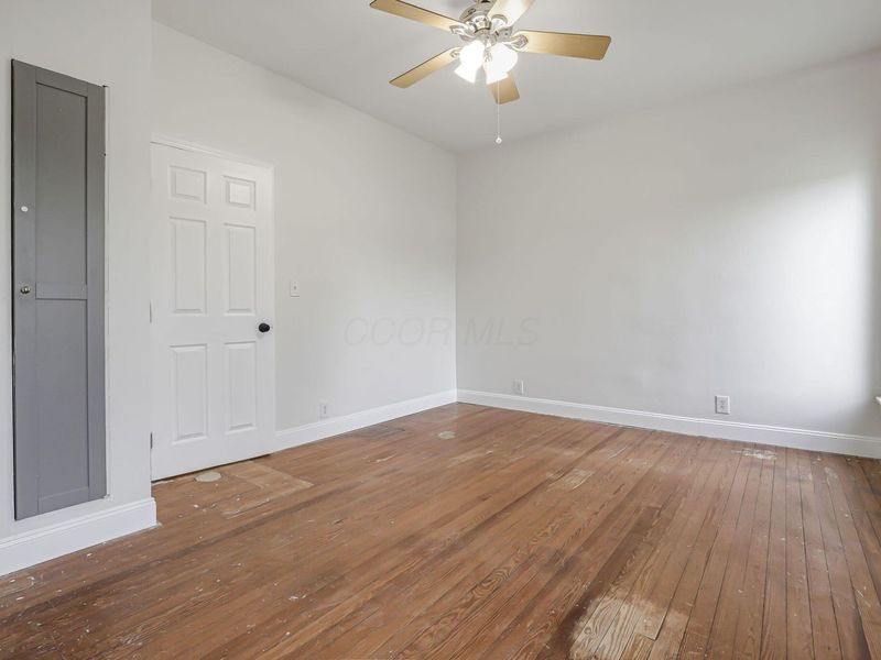 351 N Clayton Street , Centerburg, OH 43011 Photo 18