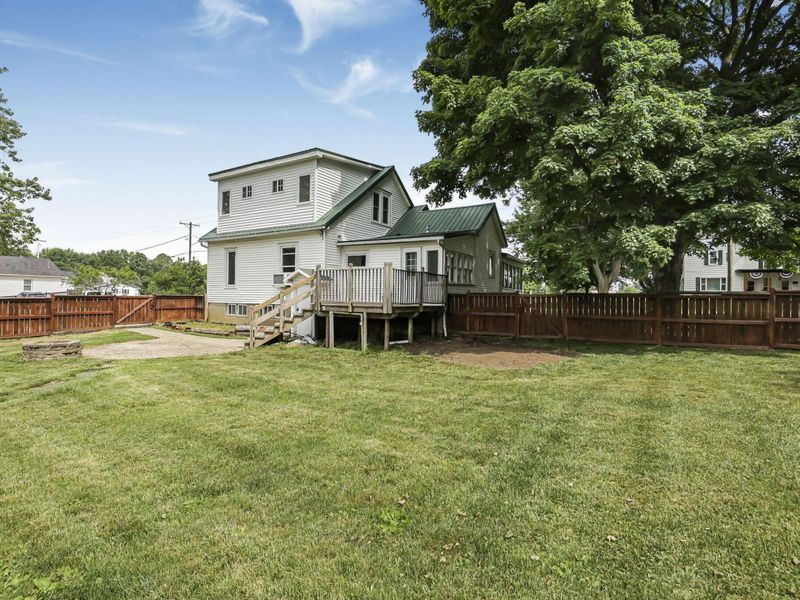 351 N Clayton Street , Centerburg, OH 43011 Photo 3
