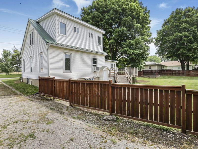 351 N Clayton Street , Centerburg, OH 43011 Photo 38