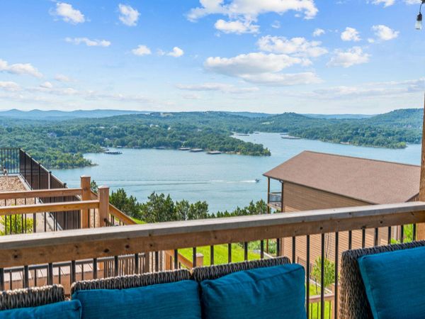 147 Frontier Way Kimberling City Way , Unit 24, Kimberling City, MO 65686