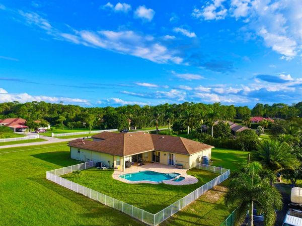 6613 Hall Boulevard , Loxahatchee, FL 33470