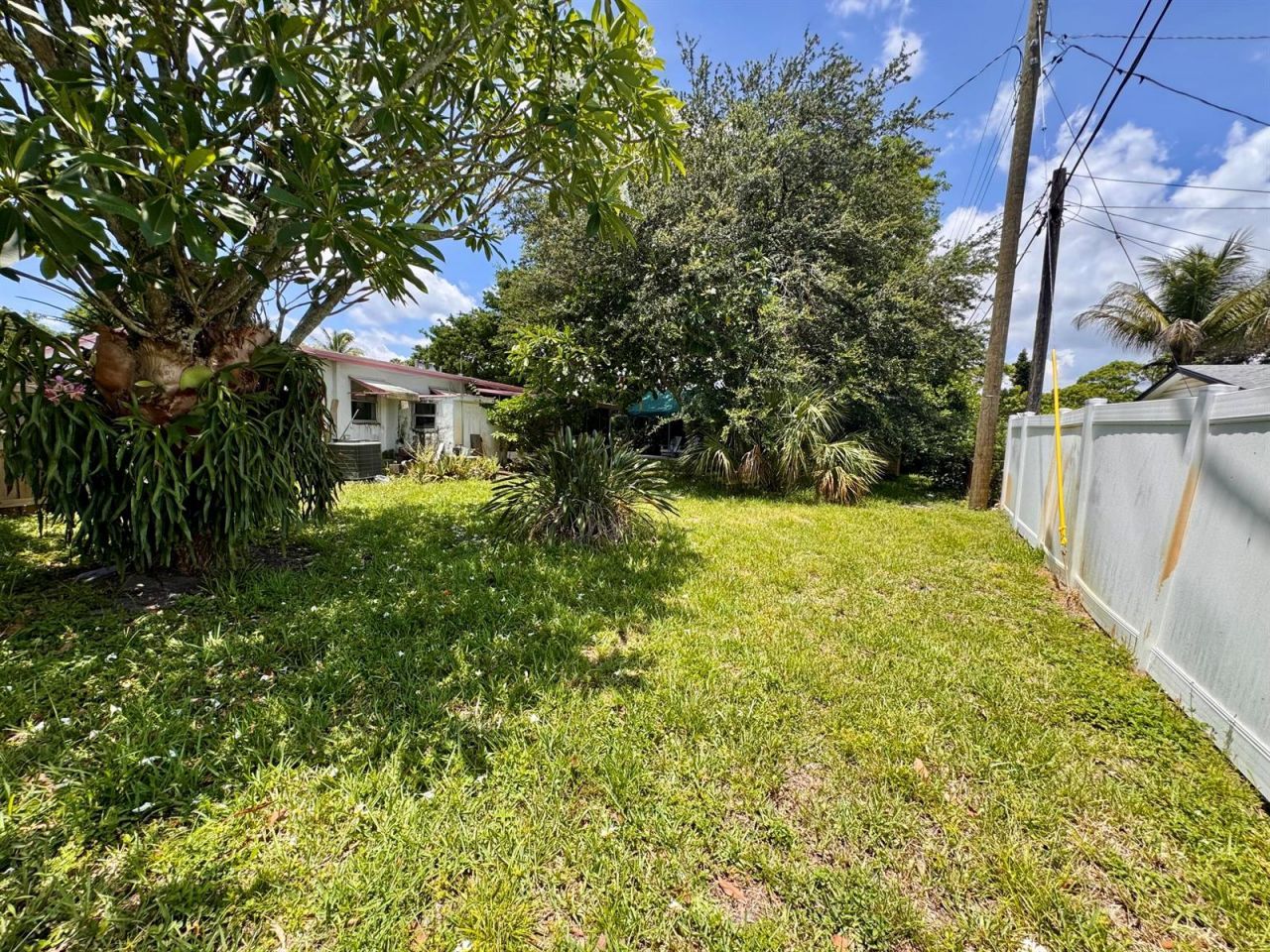 5771 NW 24th Court , Margate, FL 33063 Photo