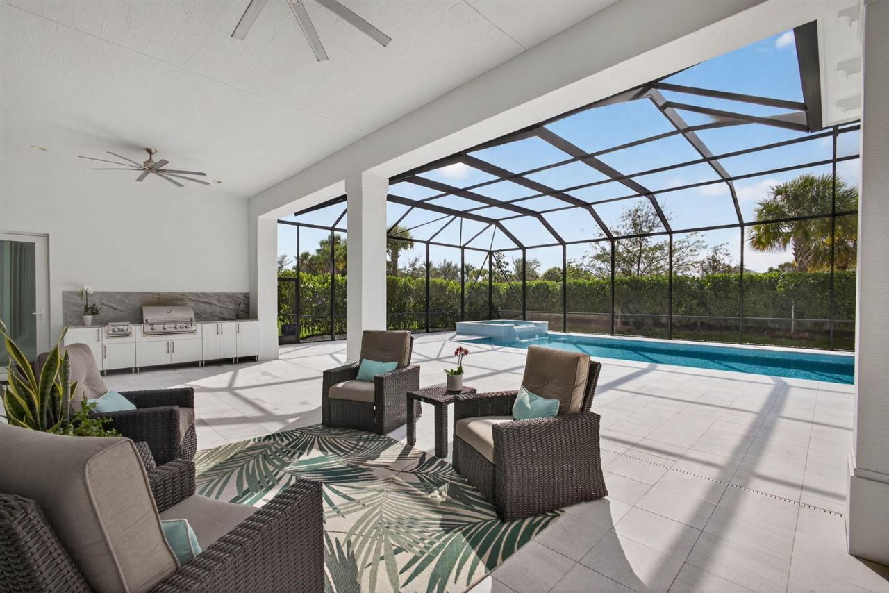 9364 Coral Isles Circle , Palm Beach Gardens, FL 33412 Photo