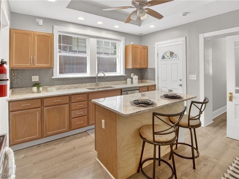 11015 Wade Park Avenue , Cleveland, OH 44106 Photo 9