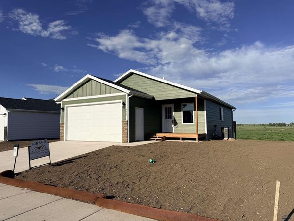 4234 LODI LN, Rapid City, SD 57703