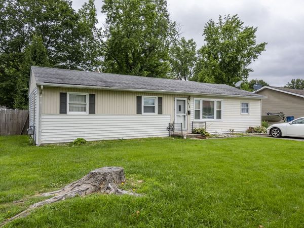 1412 Holly Street, Centralia, IL 62801
