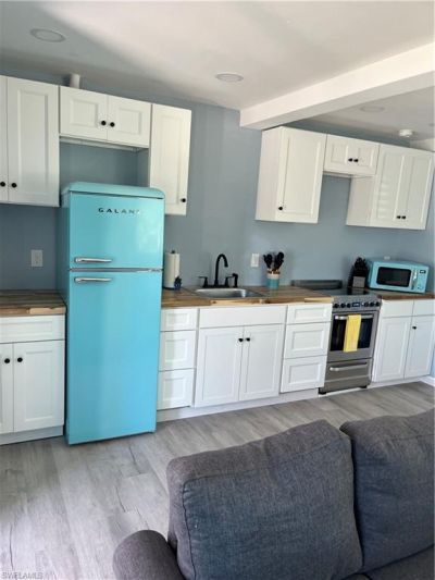 610 Donax St, Unit 311, Sanibel, FL 33957 Photo