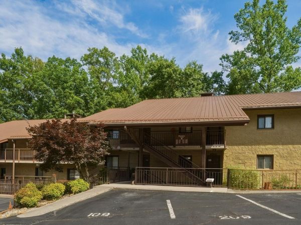 221 Woodland Road, Gatlinburg, TN 37738