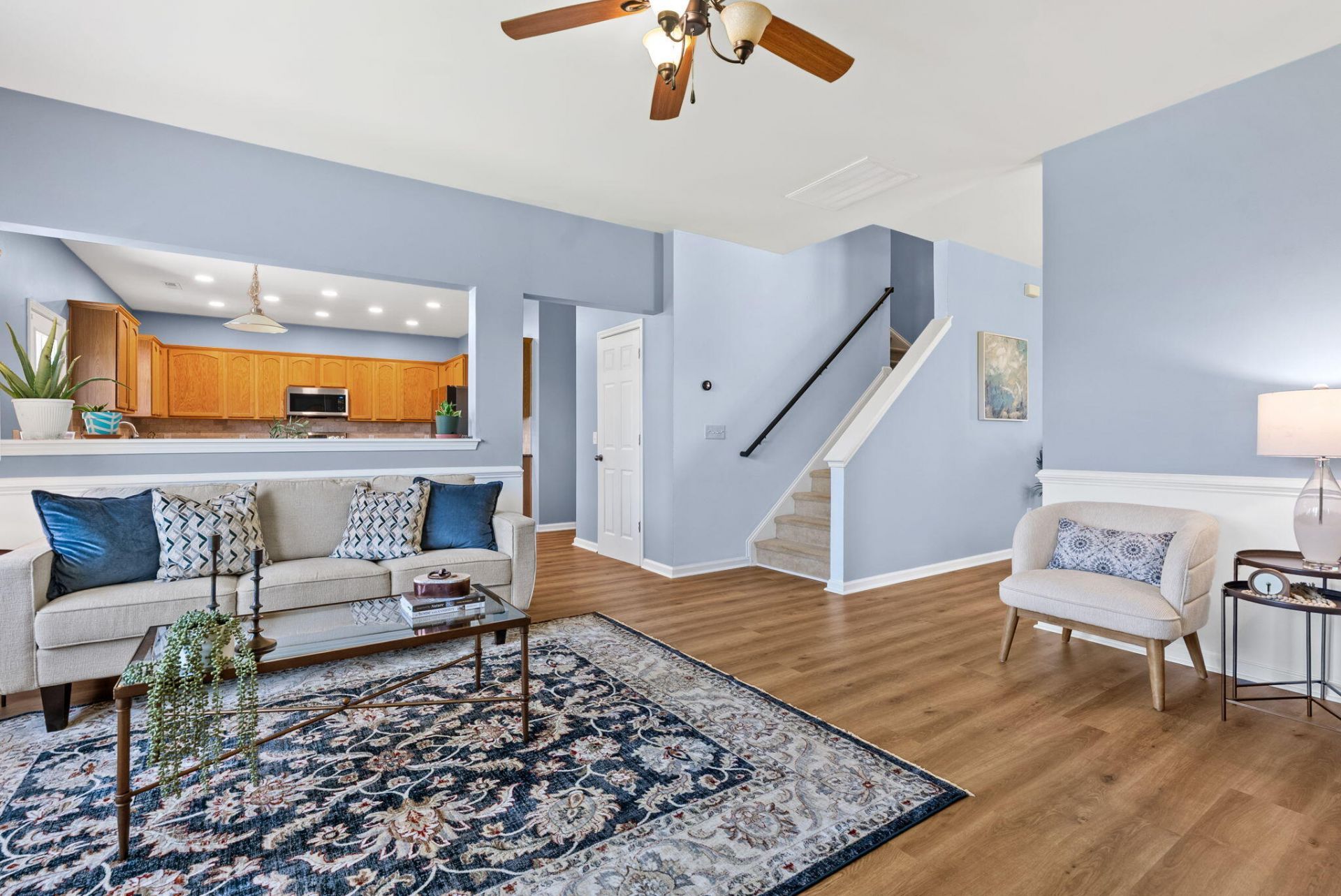 303 Clayburne Drive Photo 11