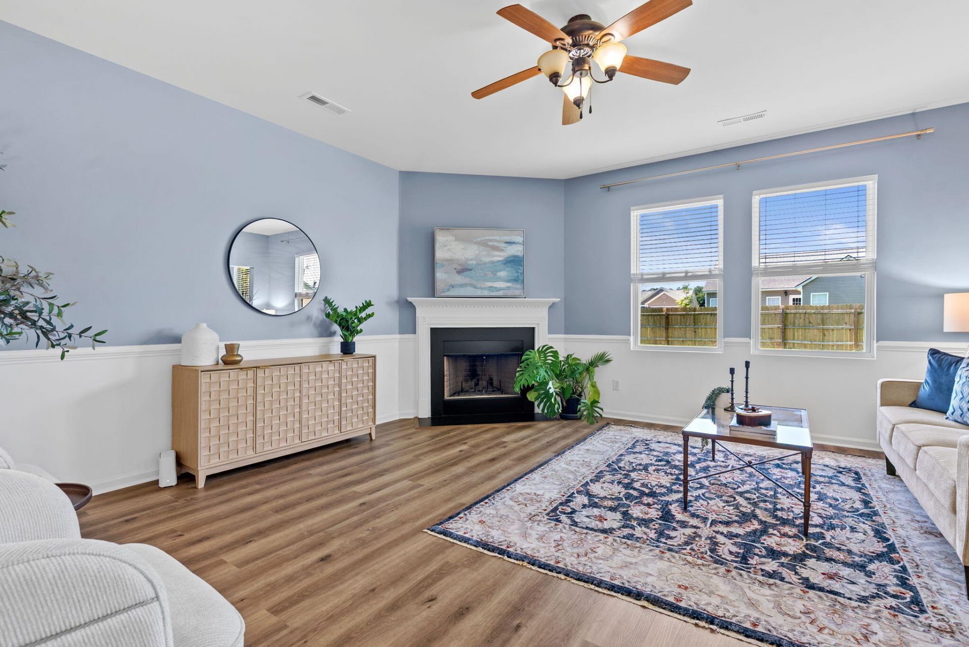 303 Clayburne Drive Photo 9
