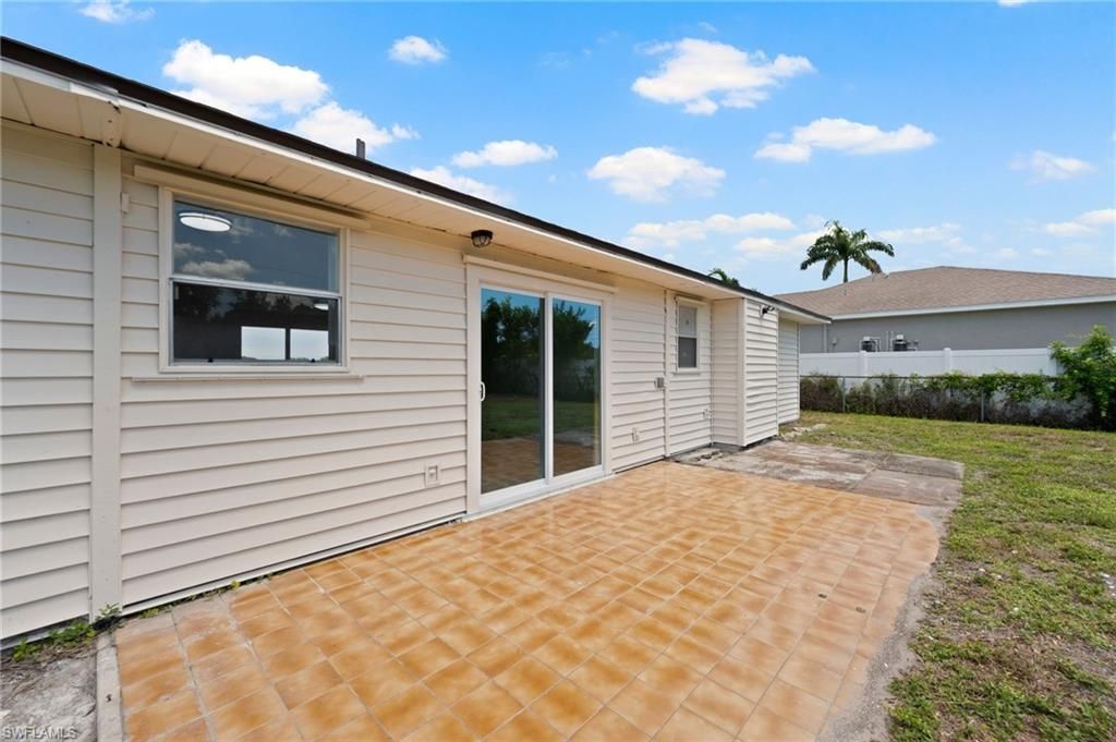 1331 NE 12th Ave, Cape Coral, FL 33909 Photo